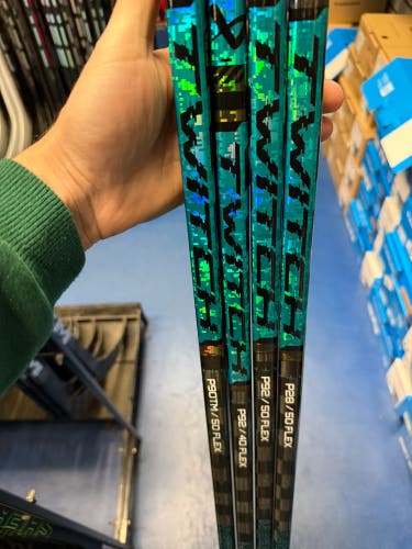 Junior Bauer Twitch Right Handed Hockey Stick (New)