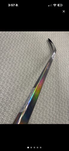 Senior Black CCM JetSpeed FT8 Pro Right Handed Hockey Stick P28+1/4 70 Flex