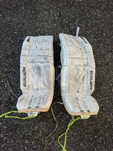 28" Plus 1 Bauer Reactor Goalie Leg Pads (Used)