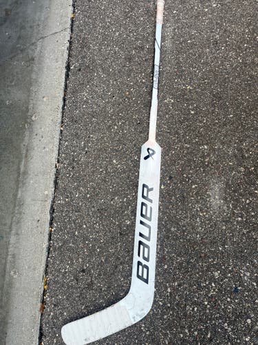 Senior Bauer Elite Regular Goalie Stick 25" Paddle (Used)