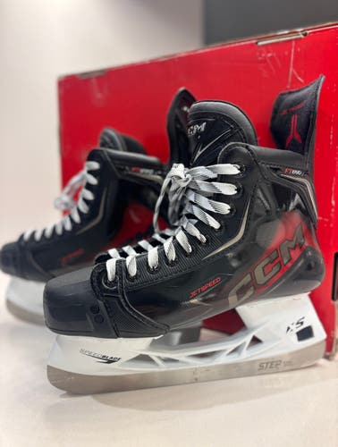 CCM JetSpeed FT890 for agpatterson - Senior 7.5 (Like New)