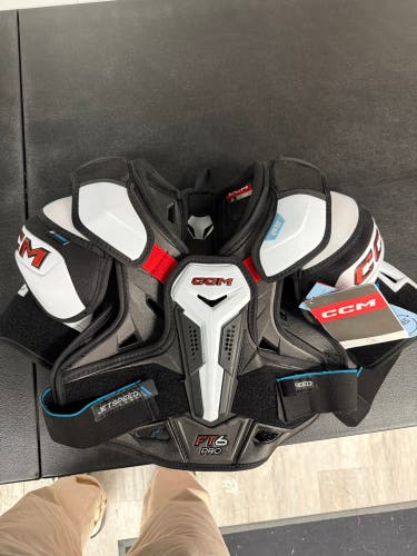 Junior Large CCM JetSpeed FT6 Pro Shoulder Pads (New)