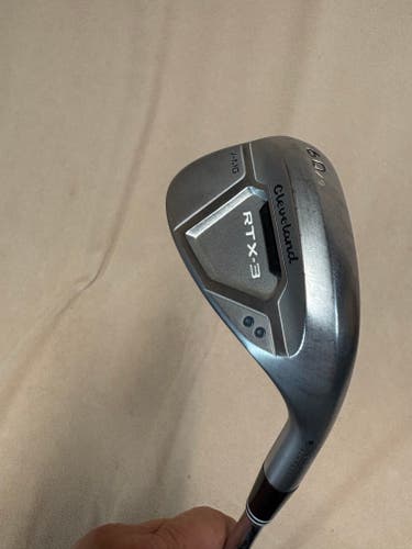 Men's Cleveland RTX-3 Right Handed Wedge Uniflex 60 Degree (Used)
