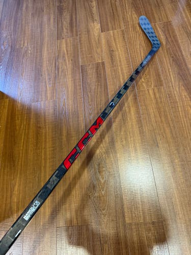 CCM Ribcor Trigger Unleashed Pro LH 75 Flex P28 (New)