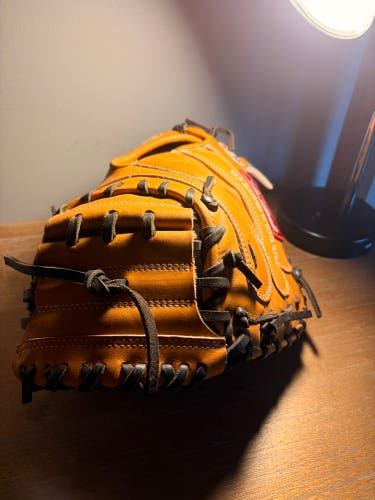 Rawlings Heart of the Hide RH Catcher's Baseball Glove 33" (New)