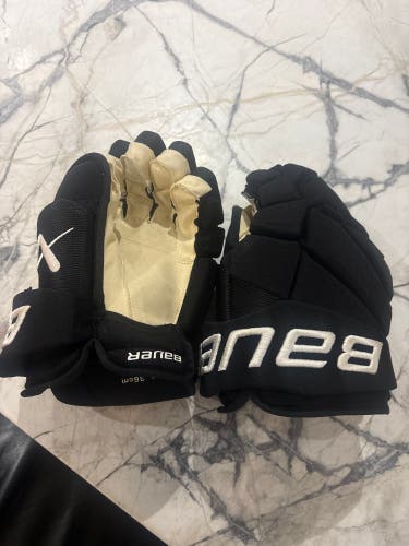 Bauer Vapor hyper light Pro Gloves 14" Pro Stock (New)
