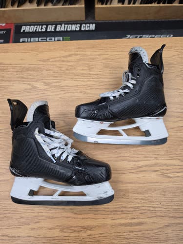 Size 9.5 Fit 3 Bauer Supreme Shadow Hockey Skates Pro Stock 9.5 (Used) #X5