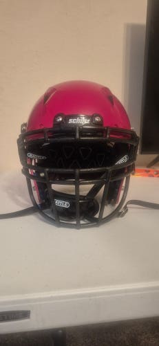 Red Adult Extra Large Schutt F7 Helmet (Used)