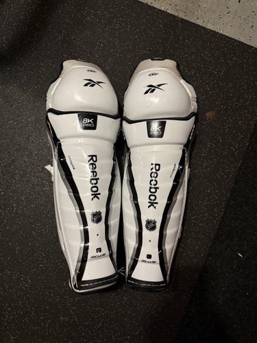 Senior Jofa Shin Pads Pro Stock (Used)
