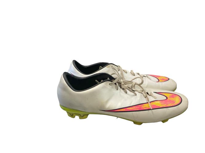 Used Nike Soccer Cleats White Senior 12 11859-S000034422