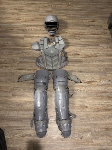 Gray All Star MVP Pro Catcher's Set (Used)