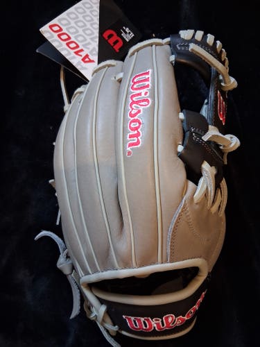 Infield RH Wilson A1000 Baseball Glove 11.75" (New)