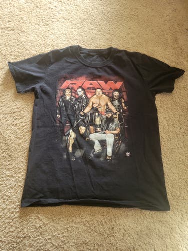 WWE Raw Short Sleeve Shirt, Tag Size Large