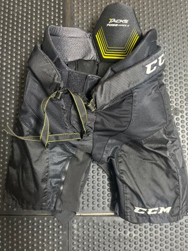 Junior XL CCM Tacks 7092 Hockey Pants (Used)
