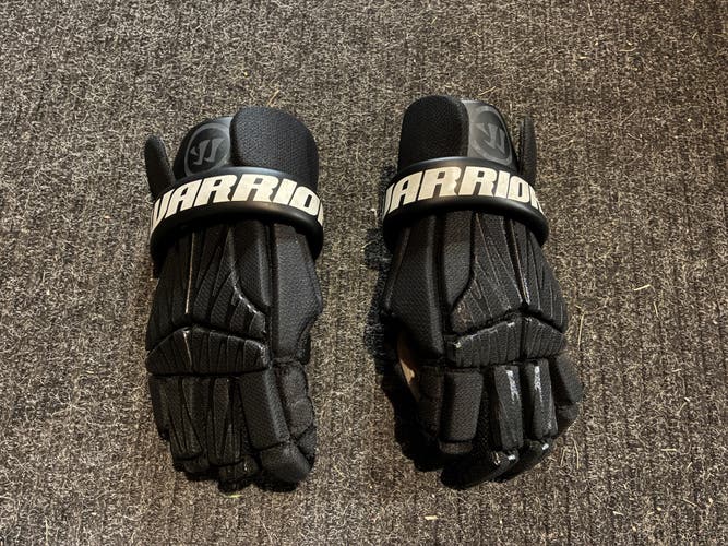 Warrior Burn Next Lacrosse Gloves and Elbows (Used)