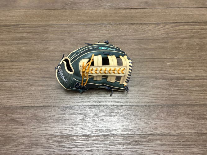 Wilson A2000 JR44 12.75" Single Post Web