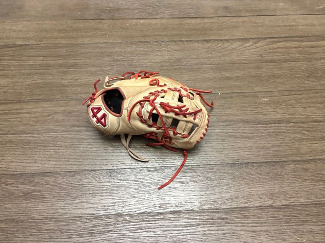 Custom 44 Pro Signature Series 13" First Base Mitt