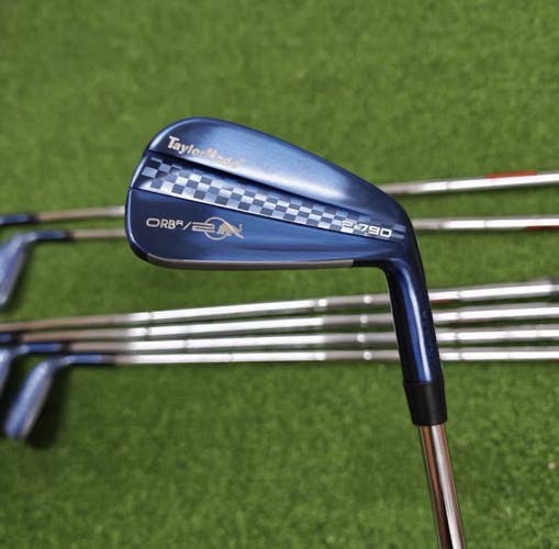 *NEW* TaylorMade P790 Oracle Red Bull Racing Limited Edition Iron Set 4-PW Stiff F1