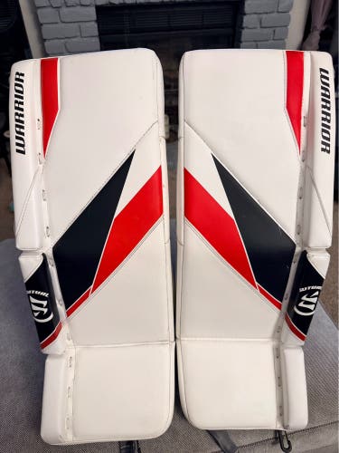 26" Warrior Ritual G7 Goalie Leg Pads (Used)