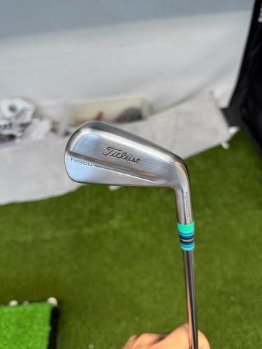 Titleist T250U 2 Utility Iron Accra TZ 85i Stiff Flex RH