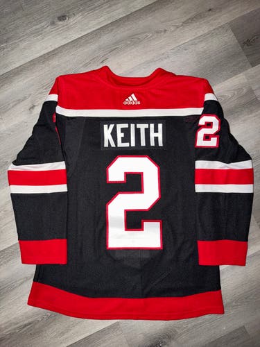 Duncan Keith Blackhawks Reverse Retro Adidas Authentic Jersey - 46