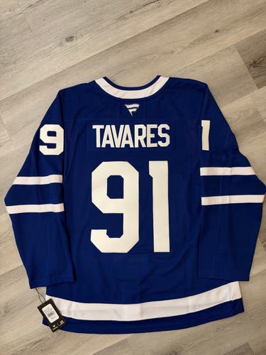 John Tavares Maple Leafs Adidas Authentic Jersey - 46