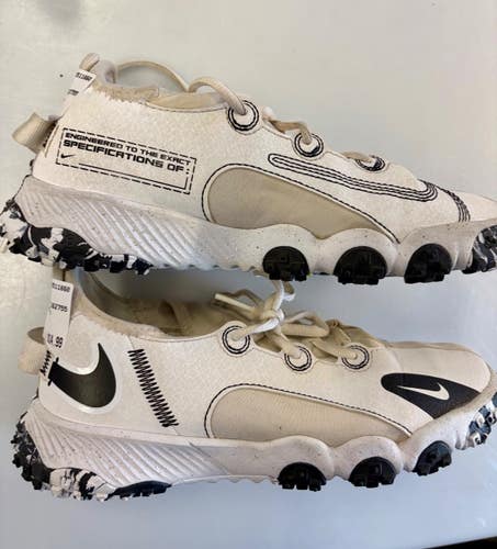Used Nike LAX Cleats Boys White Junior 05 11860-C000317182