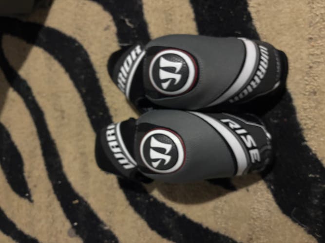 Senior Large Warrior Rise Elbow Pads (Used)