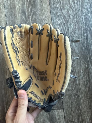 Mizuno Prospect Power Close RH Infield Baseball Glove 10" (Used)