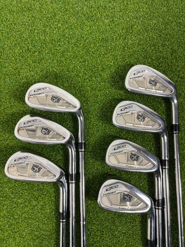 Wilson Staff C300 Forged Right Handed Iron Set Stiff Flex (7 Clubs) #5 - #9, PW, GW (Used)