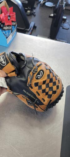Used Rawlings 11 BB/SB Glove RH Throw None 11" 11497-C000162399