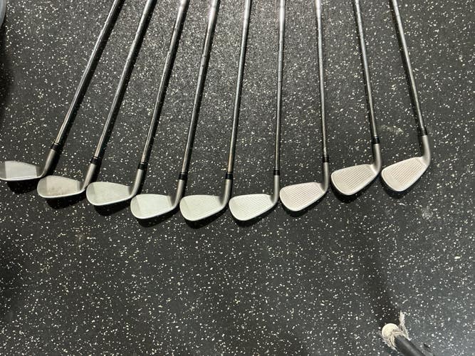 Used Taylormade RBZ Mens Iron Set RH 4I-SW 10743-S000496705