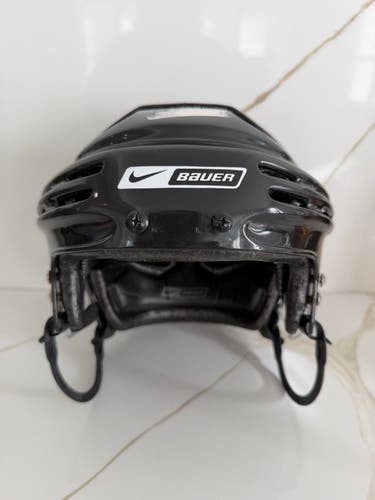 Large Bauer 5500 Helmet (Used)