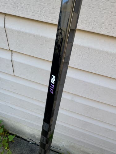 Senior Right Handed Hockey Stick Toe Pattern 70 Flex Pro Stock (New) VF PSHS
