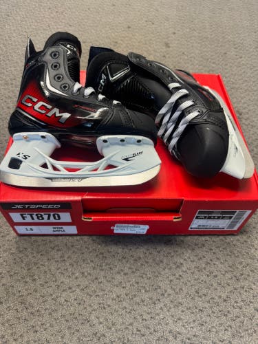 CCM JetSpeed FT870 Hockey Skates Size 1.5 (New)