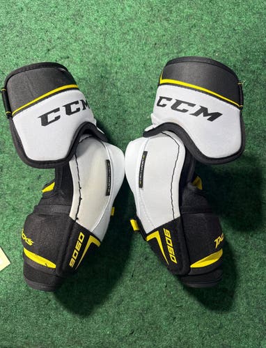 Senior Extra Large CCM Tacks Elbow Pads (Used)
