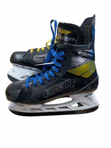Bauer Supreme Ignite Pro+ Size 8.5 Fit 3 Ice Hockey Skates