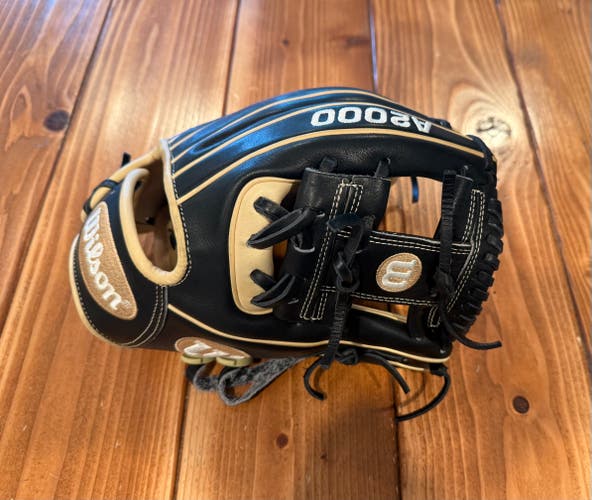Wilson A2000 11.5"
