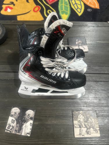 2025 Bauer Vapor Fly40 Hockey Skates 6.5 (Used)