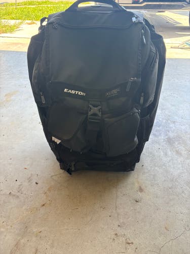 Easton Bat Bag (Used)