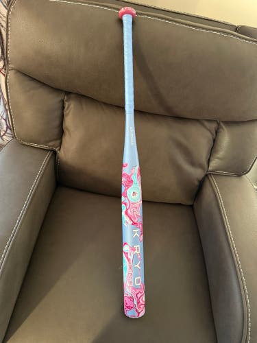 2027 Louisville Slugger Kryo One Composite Bat (-10) 23 oz 33" (Used)