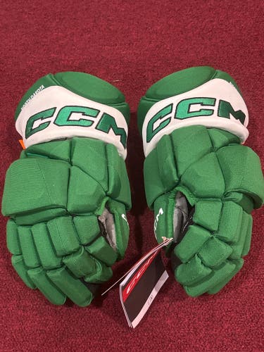 CCM HGPJSPP Gloves 14" Pro Stock (New) Item#NG14GJ