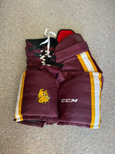 UMD Bulldogs Senior Small CCM Hockey Pants Pro Stock (Used)