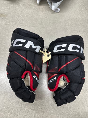 NHL blackhawks CCM Pro Model Gloves 14" Pro Stock (Used)