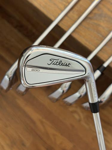 Titleist T200 23 Iron Set +1/2 (4-9 iron) N.S. Pro Modus3 Tour105 S (stiff)