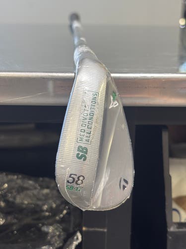 TaylorMade Milled Grind G4 Right Handed Wedge (New)