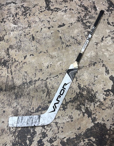 Intermediate Bauer Vapor 1X Goalie Stick Regular 23" Paddle (Used)