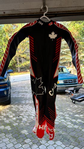 Brand New 2025 Team Canada UNPADDED DH suit
