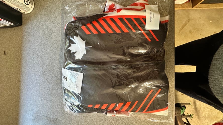 Brand New 2024/2025 Team Canada PADDED GS suit