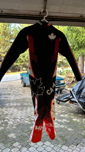 Unisex Small 2024 Helly Hansen, Alpine Canada partially padded GS suit